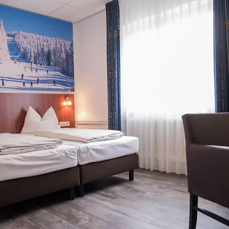 Hotel Winterberg Resort Готель